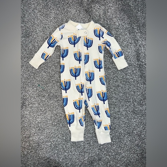 Hanna Andersson Baby Zip Sleeper Menorah One Piece 0-3 months - Picture 2 of 12
